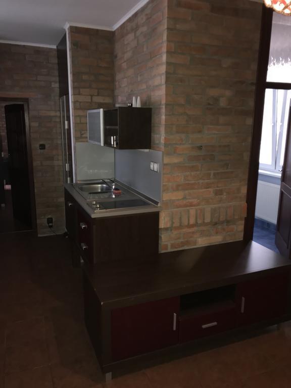 Batavya Penzion Topoľčany Exterior foto