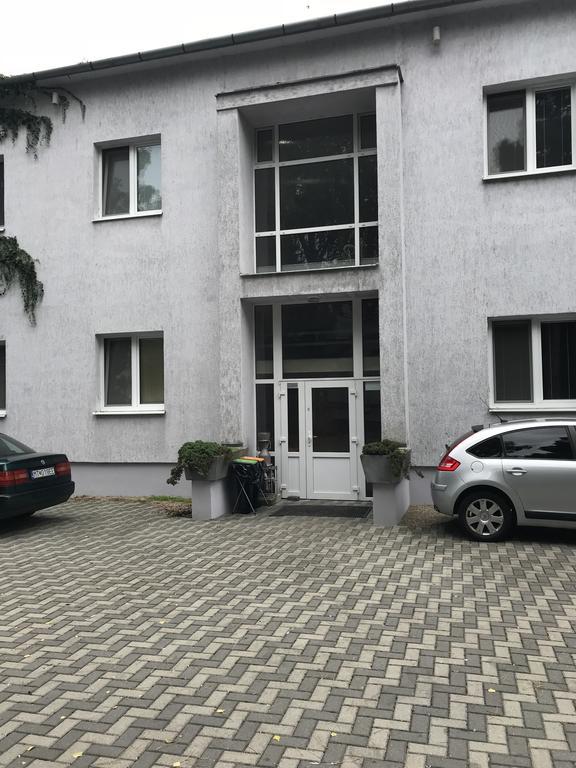 Batavya Penzion Topoľčany Exterior foto